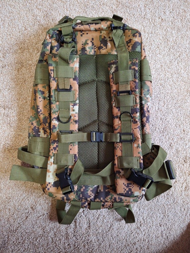 Hiking Backpack 30L Army MOLLE, Extreme Water Resistant with Laptop Compartment for Outdoor Hiking, Traveling, Camping, Trekking, Hunting & Survival.