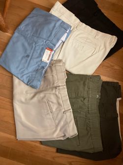 Men’s Sizes 36 & 38 Golf Shorts New & Like New Condition EACH