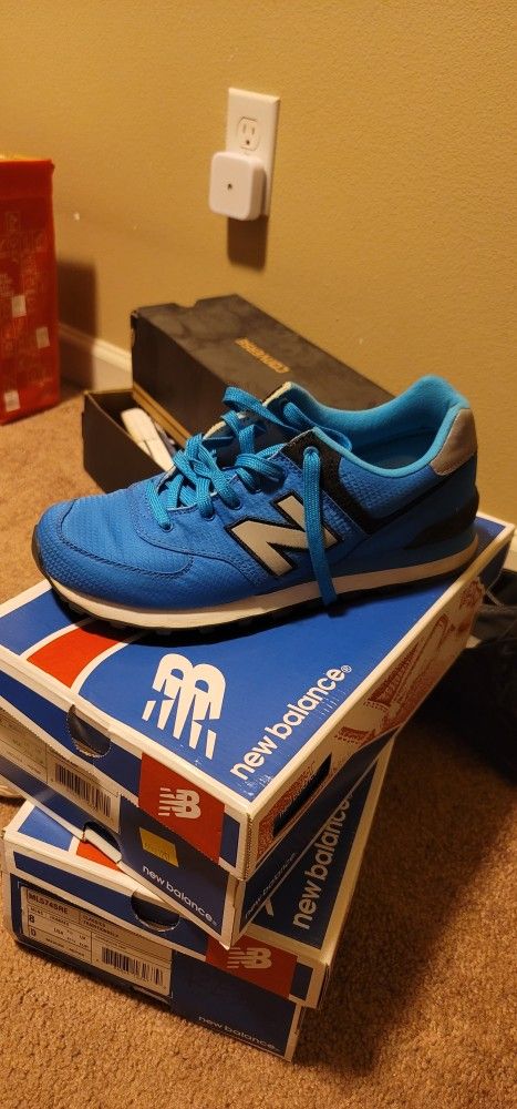 New Balance shows size 8