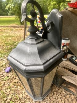 Outdoor Lantern Lights. 