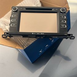 2017 Highlander OEM Stereo