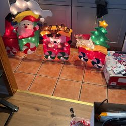 Holiday Time Light Up Train Santa Reindeer Gift And Tree 5’3” Long 