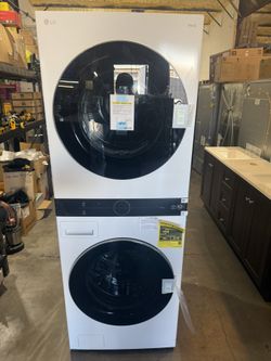LG 5.0 cu. ft. Washer 7.8 cu. ft. Dual Inverter Heat Pump Ventless Dryer Electric Washtower in White