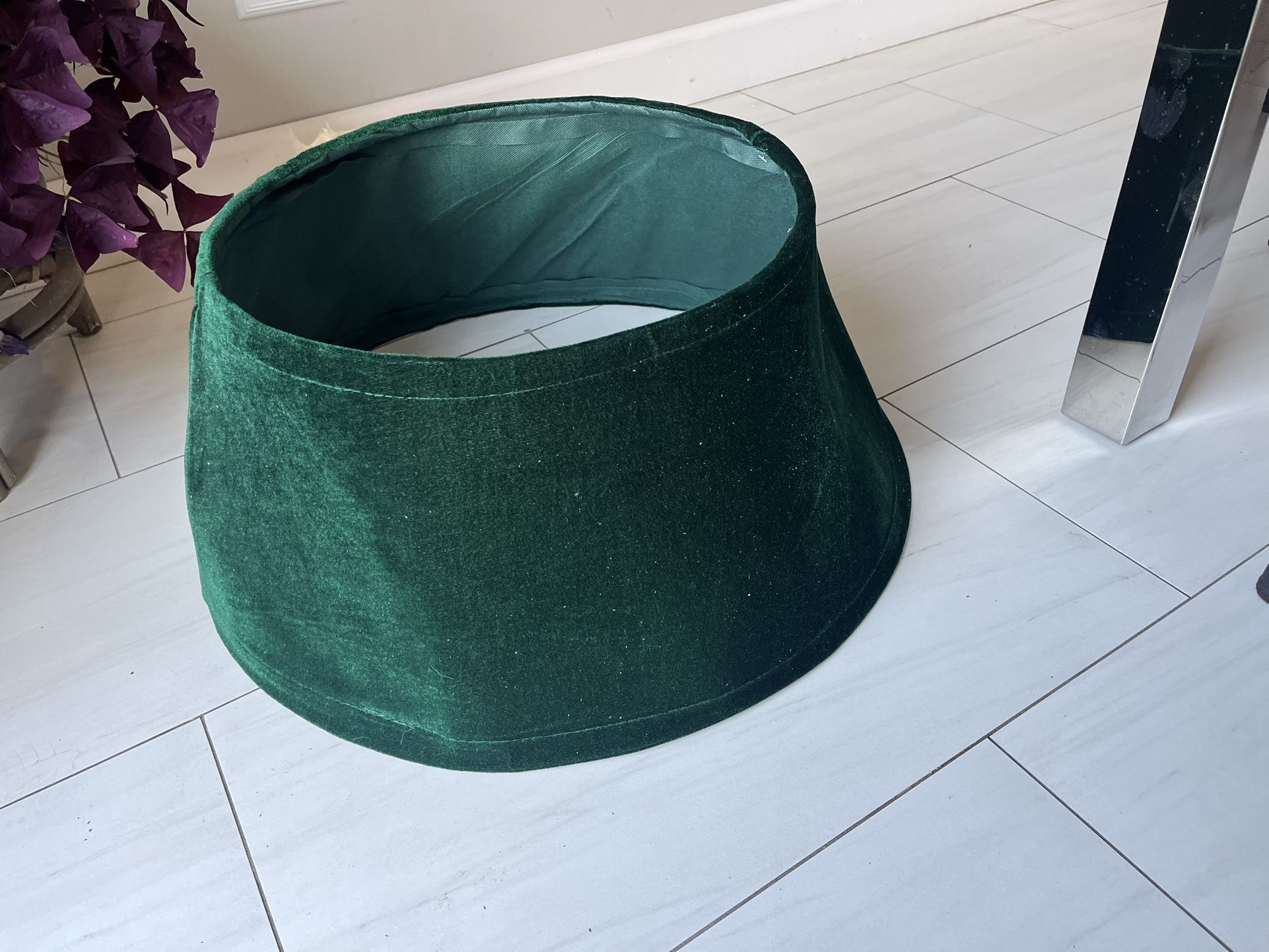Tree Collar - Emerald Velvet