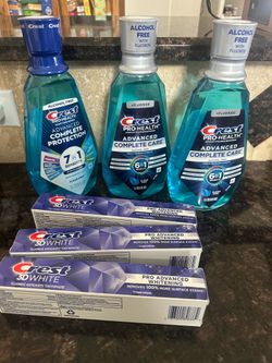 Crest mouthwash & toothpaste bundle