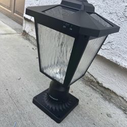 Outdoor Solar Post Light NEW!!!