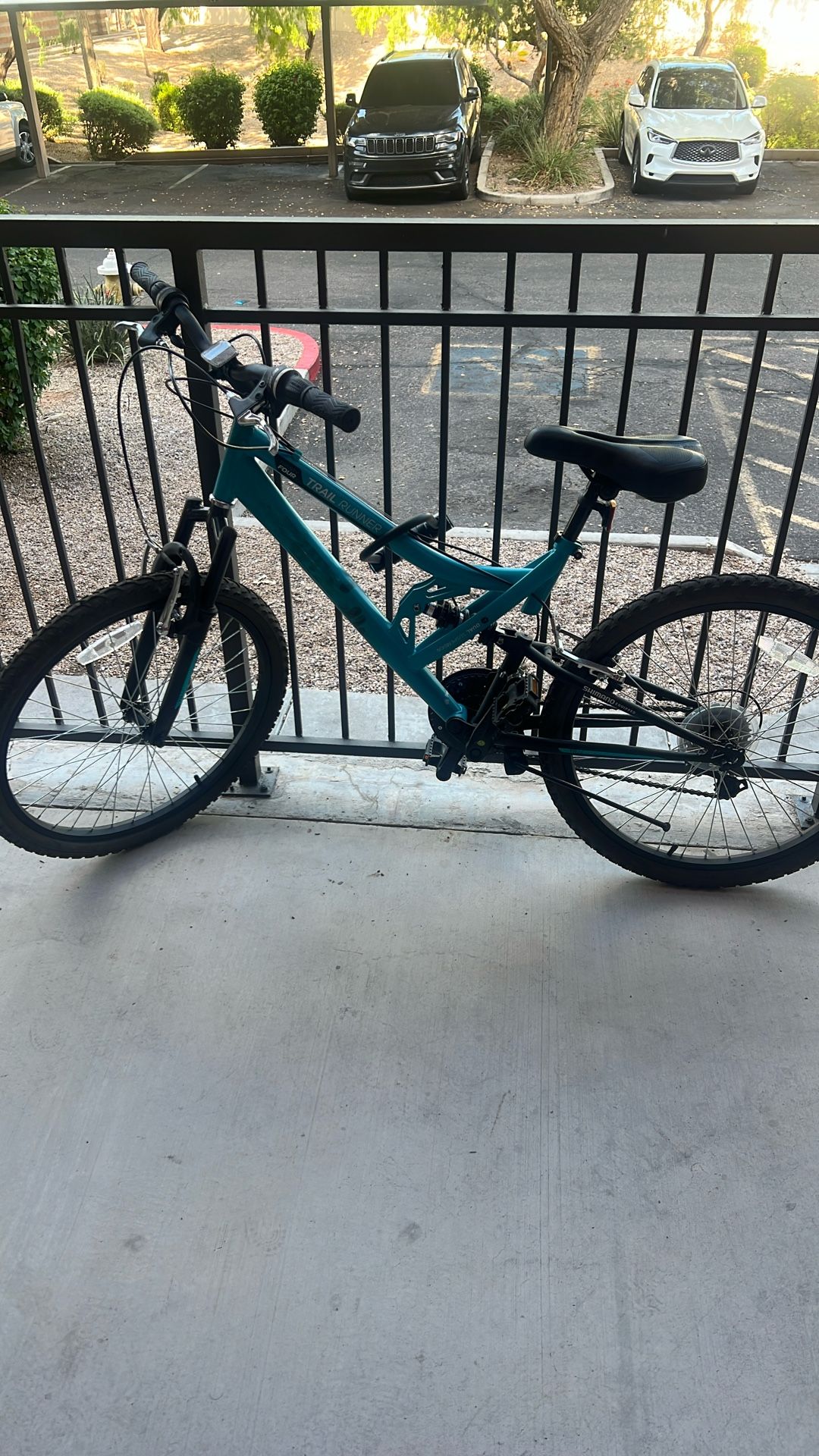 Girls Trail Bike