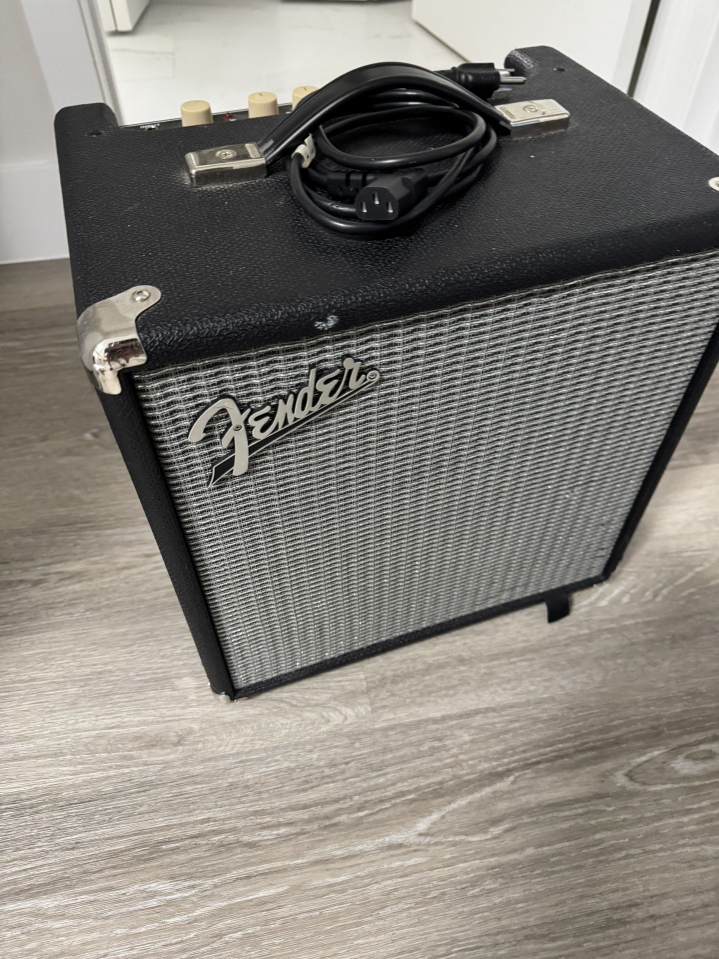 Fender Rumble 25