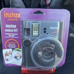 NEW- Fujifilm Instax Mini Camera 
