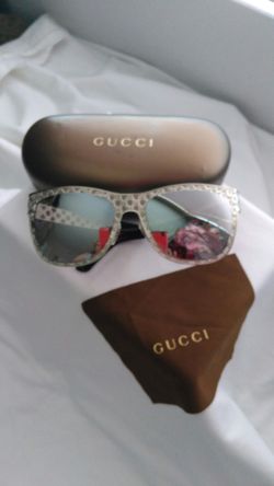 Gucci Sunglasses/Super Light