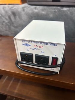 Philmore ST-300 Step-Up and Down Transformer