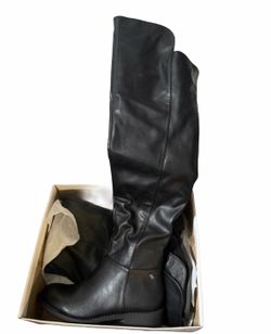 Black thigh high boots with box size 7 woman