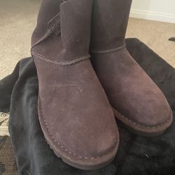 UGG  Brownish purplish Color