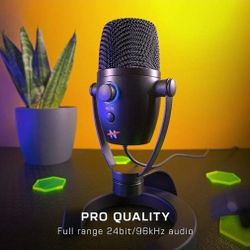 STUDIO &  PODCAST CONDENSER microphone with USB & Analog Outluts, NiB NEW