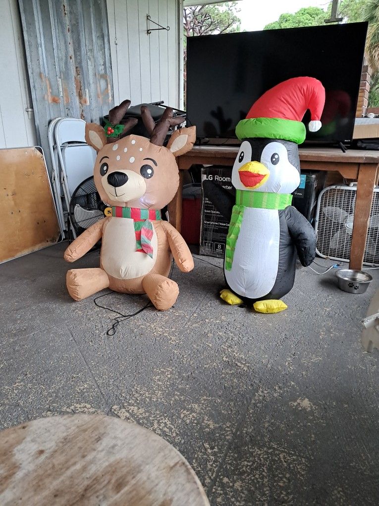 Plug in with light inflatable christmas decorations