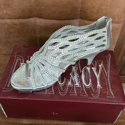 Delicacy Silver Sparkle Heels