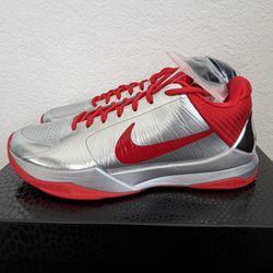 Nike Kobe 5 Protro “Caitlin Clark Rookie Of The Year” 