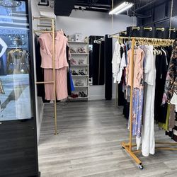 I am selling a clothing store in an excellent location.