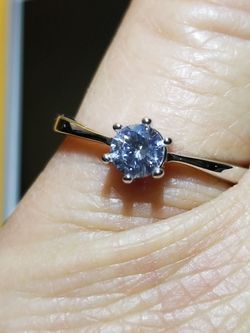 Women's Classic round cut Diamond simulated white gold Finished over silver engagement promises ring size 7.1/2