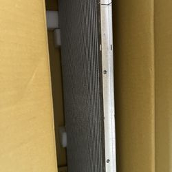 Radiator New Came Off A 2002 Chevy Tahoe 