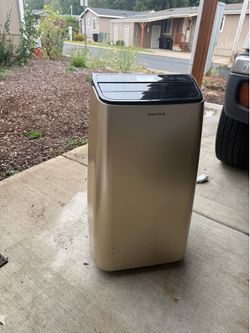 Portable air conditioner