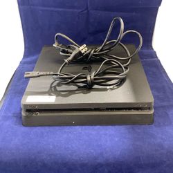 Play station 4 Slim