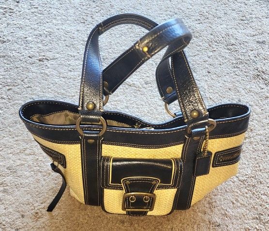 Coach Leather Purse/Handbag