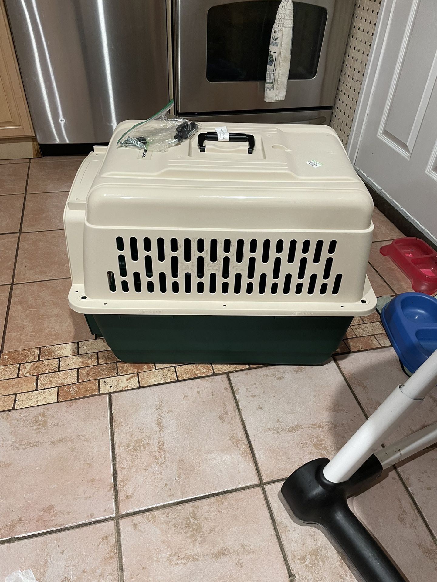 Dog Cage Fits Bichon Puddles Or Cat 28 Long 20/1/2 Wide