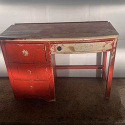 Red Student Desk. REAL WOOD! Perfect DIY PROJECT 