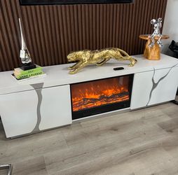 Mesa de televisor con chimenea 80”