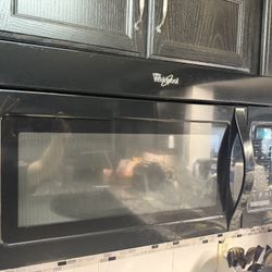 Fridge/Microwave/Stove/Dishwasher 