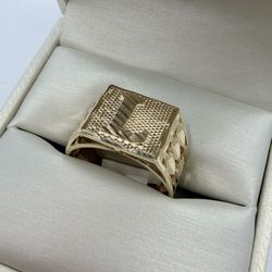 10KT YELLOW GOLD L INITIAL RING 4.0GR SIZE 7