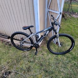 Specialized Hardrock Bike