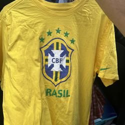 Brazil t shirt Nike Mens Large 