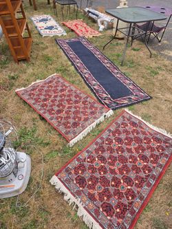 Vintage tapestry  /  rugs