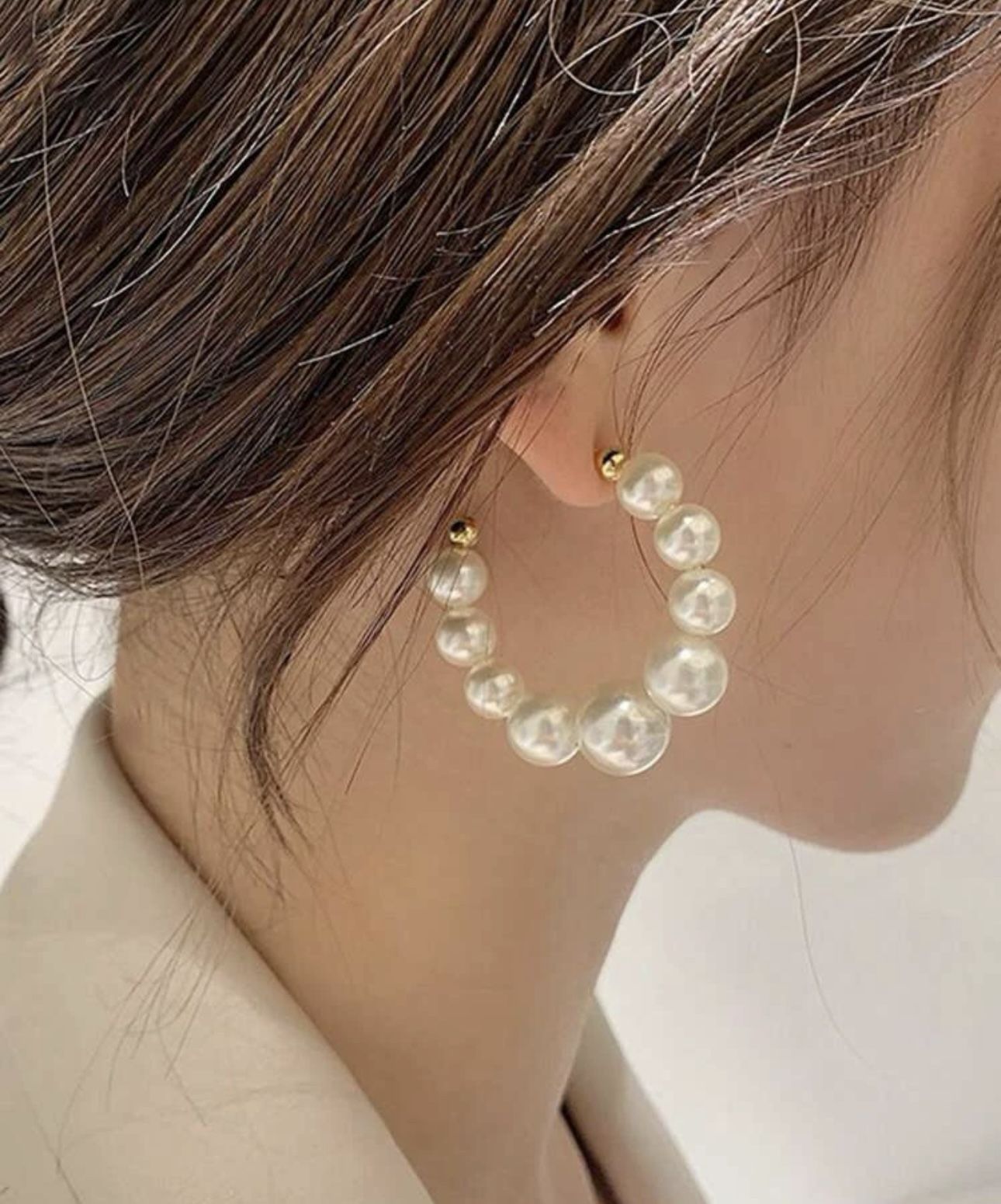 Pearl (faux) hoop earrings