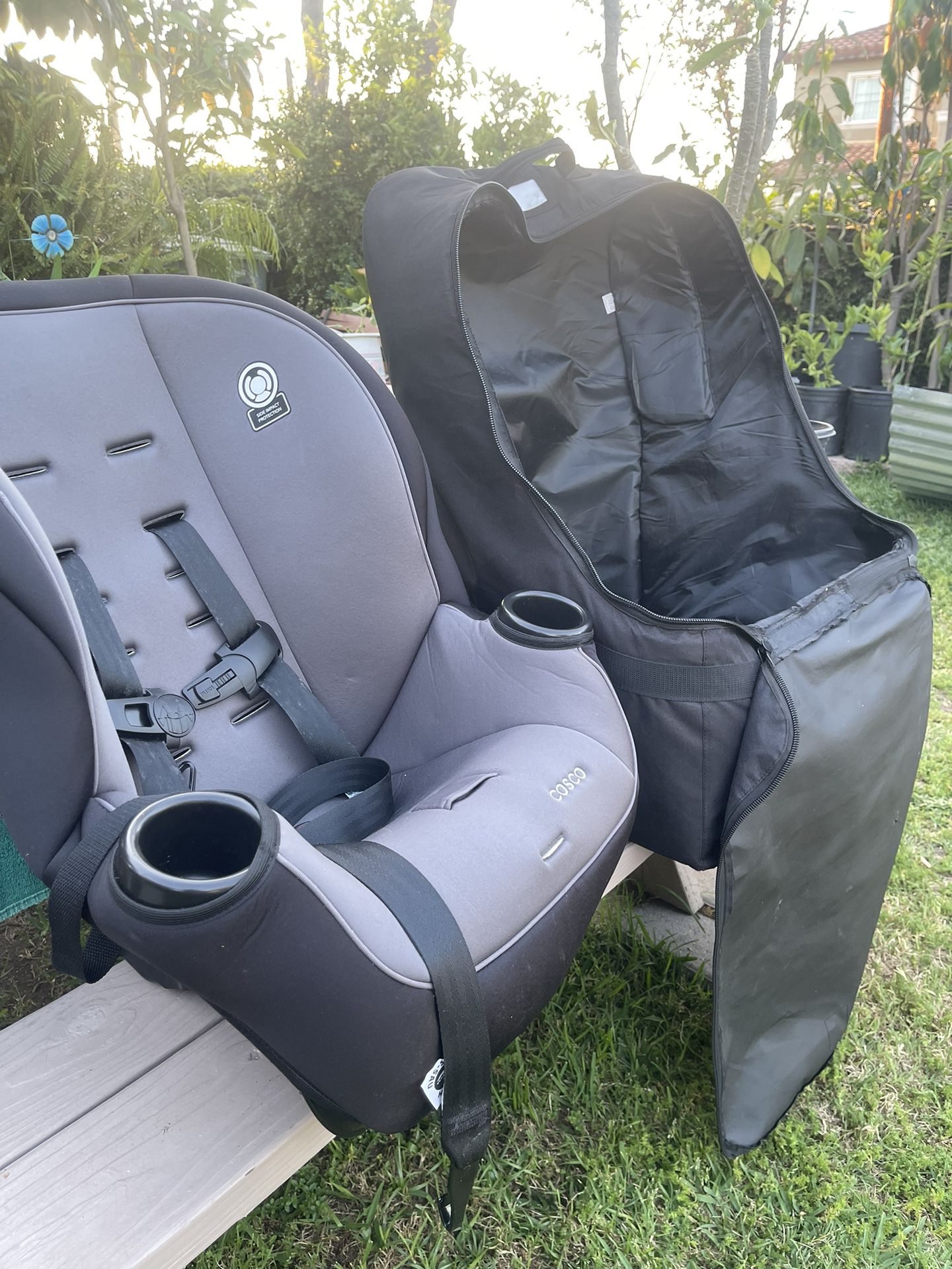 Cosco Car Seat With Travel  Bag 