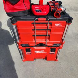 Milwaukee Pack Out And M12 Drill Set