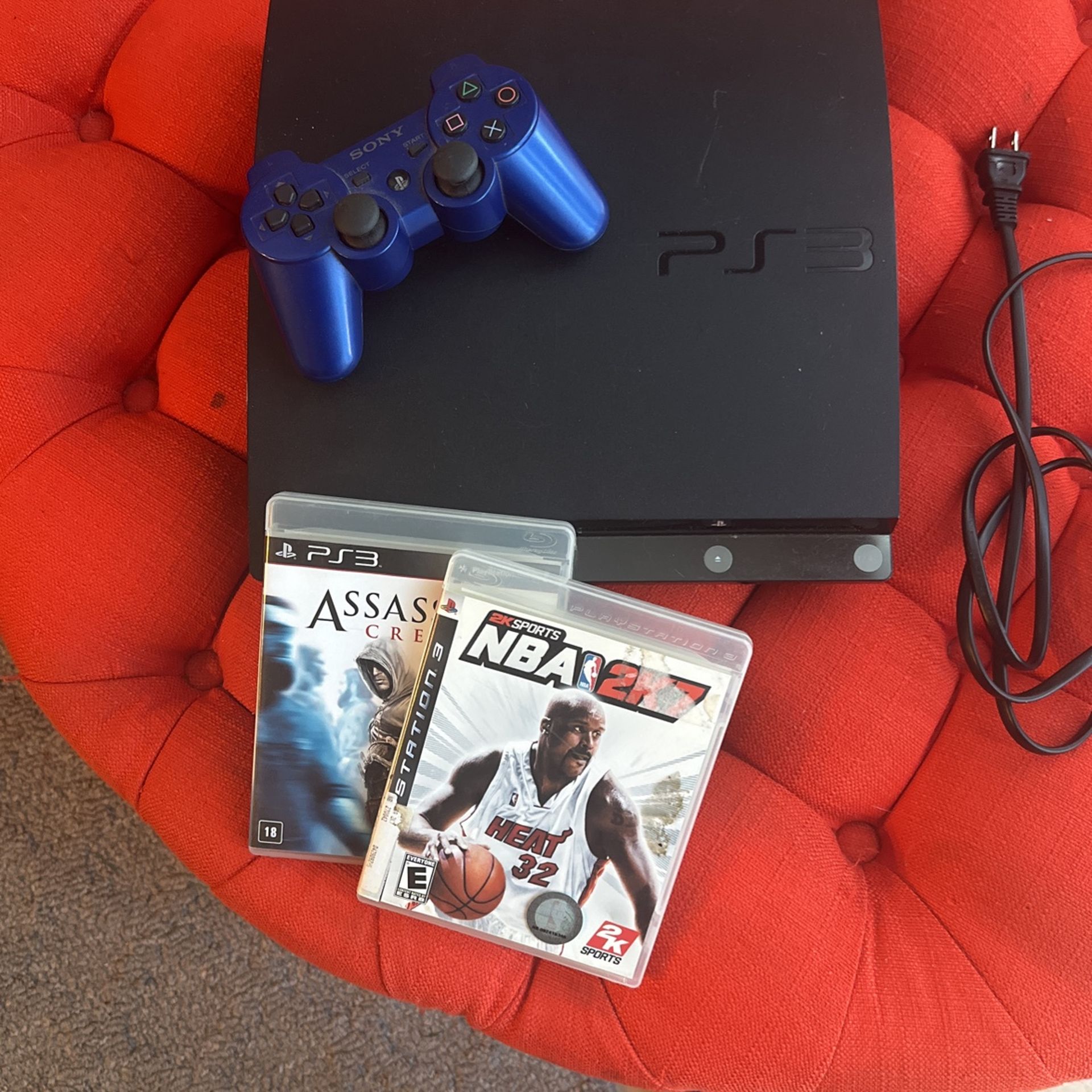 Selling my PS3 with a controller and 2 games