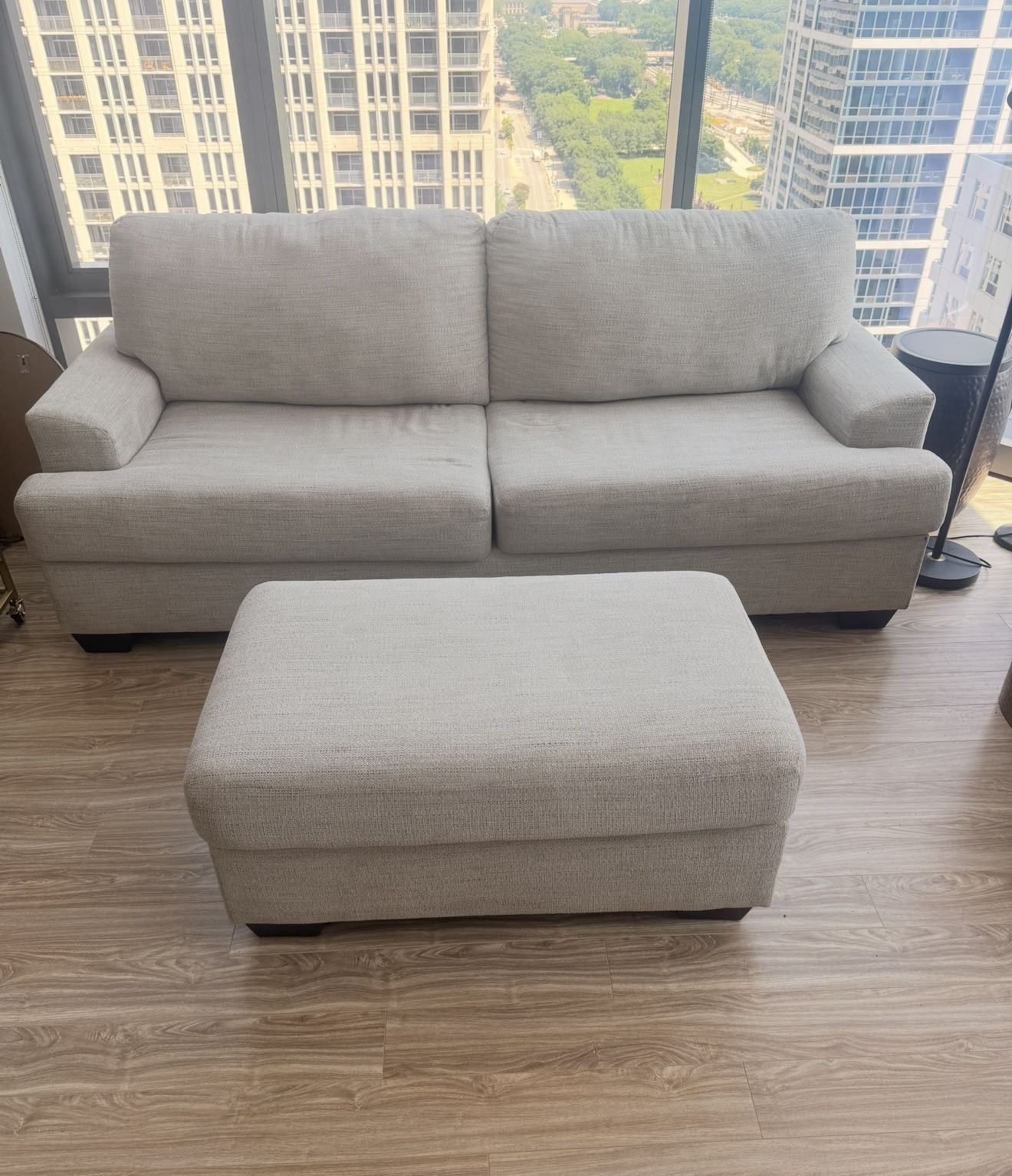 Sofa & ottoman