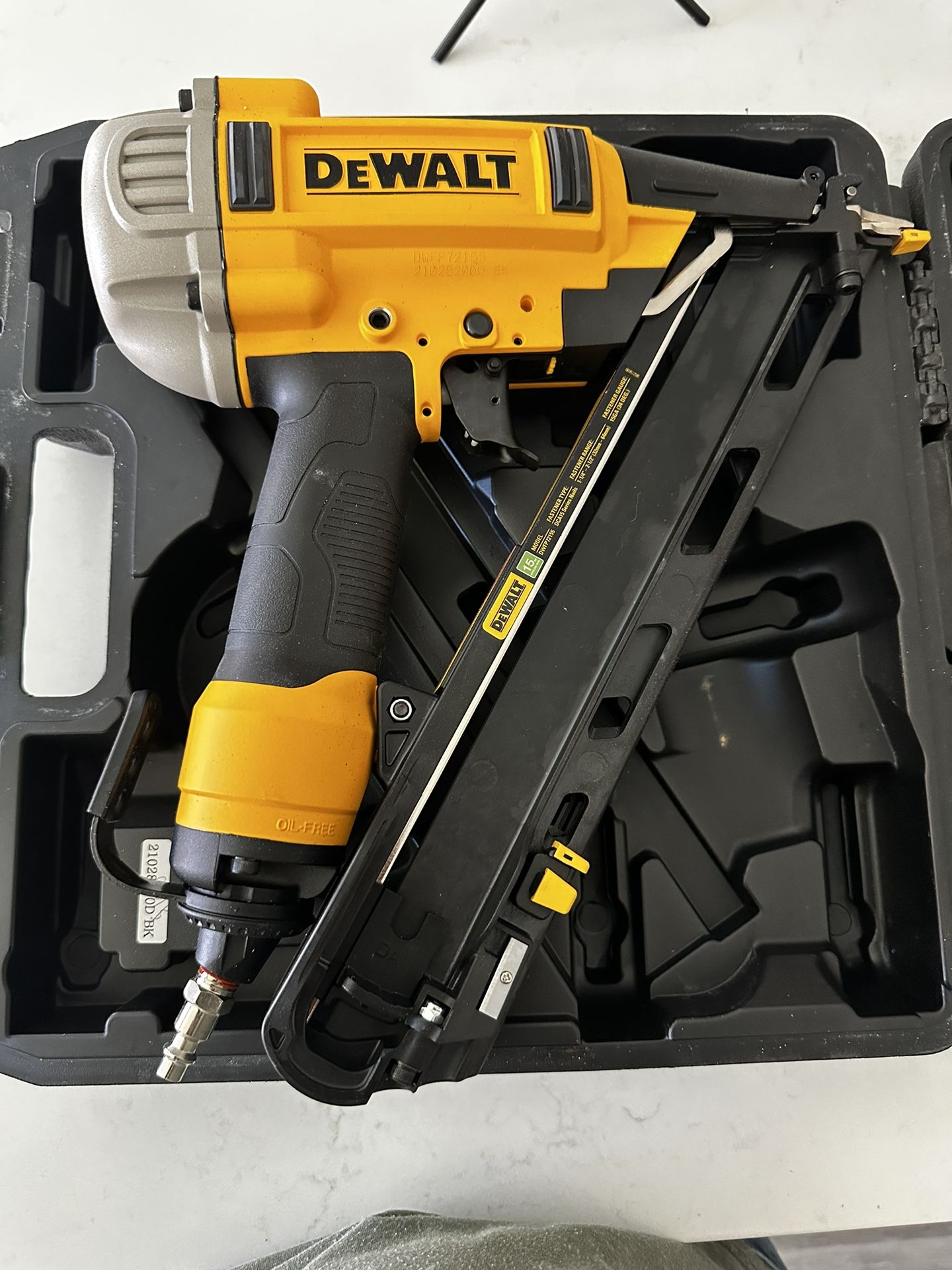 Dewalt Staple Gun for Sale in Bakersfield, CA OfferUp