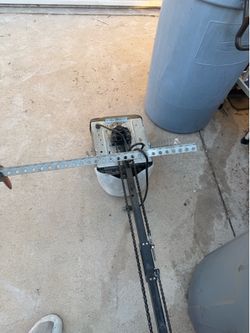 Chamberlain garage door opener