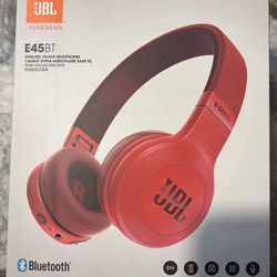 JBL Wireless headphones 