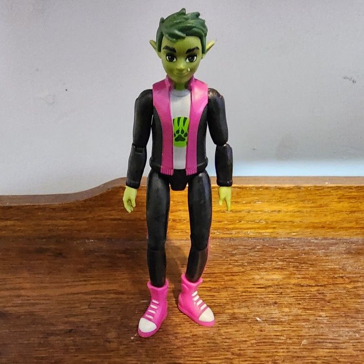 DC Comics Beast Boy Figure
