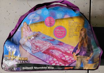 Hannah Montana Sleeping Bag w/Carrying Case 