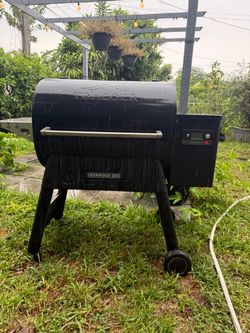 Traeger Ironwood 885 WiFi Pellet Grill & Smoker