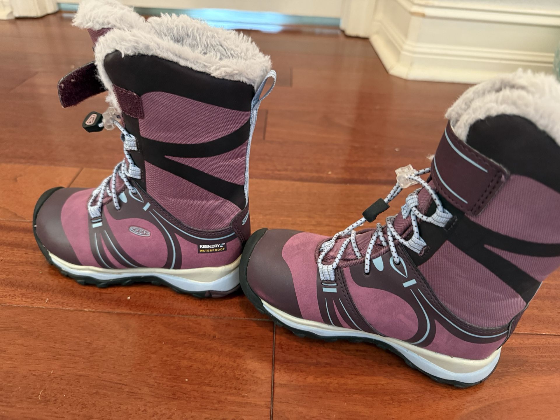 Keen Snow Boots Girl