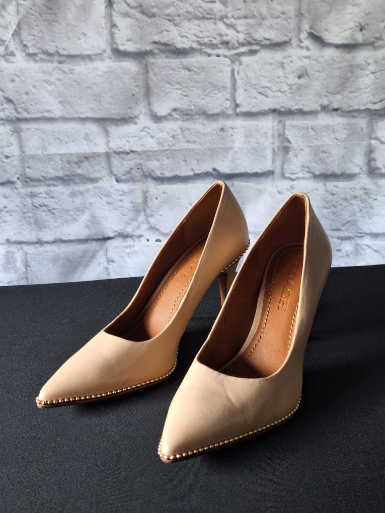 Coach Waverly Pumps Size 7.5