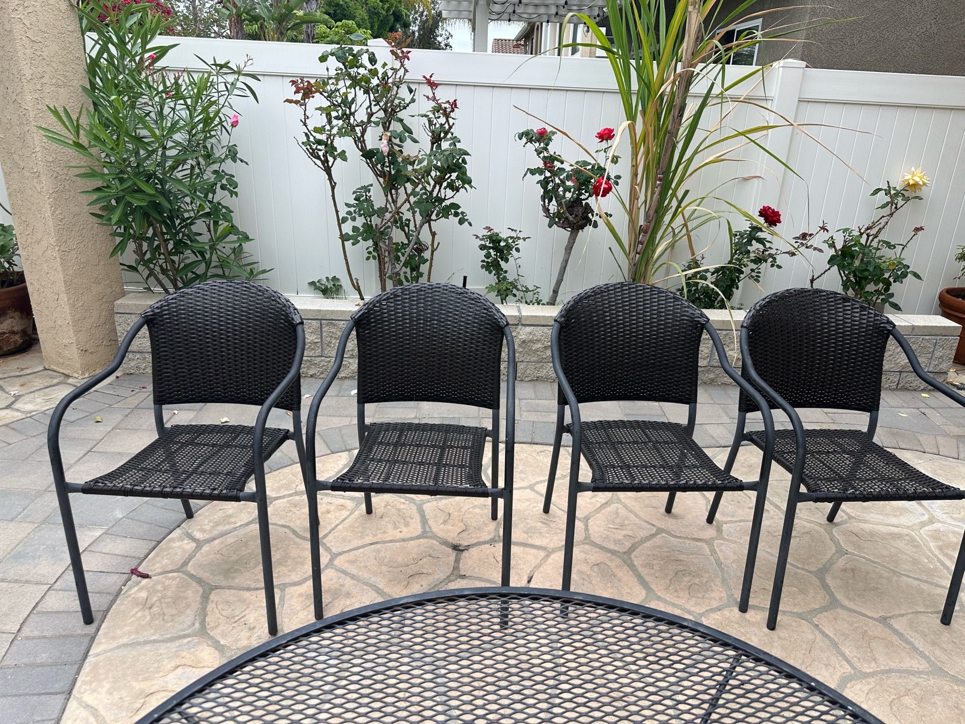 Outdoor dining set