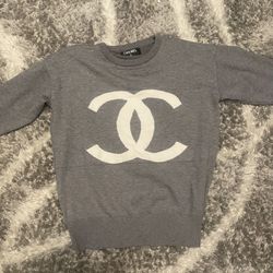 Chanel sweatshirt